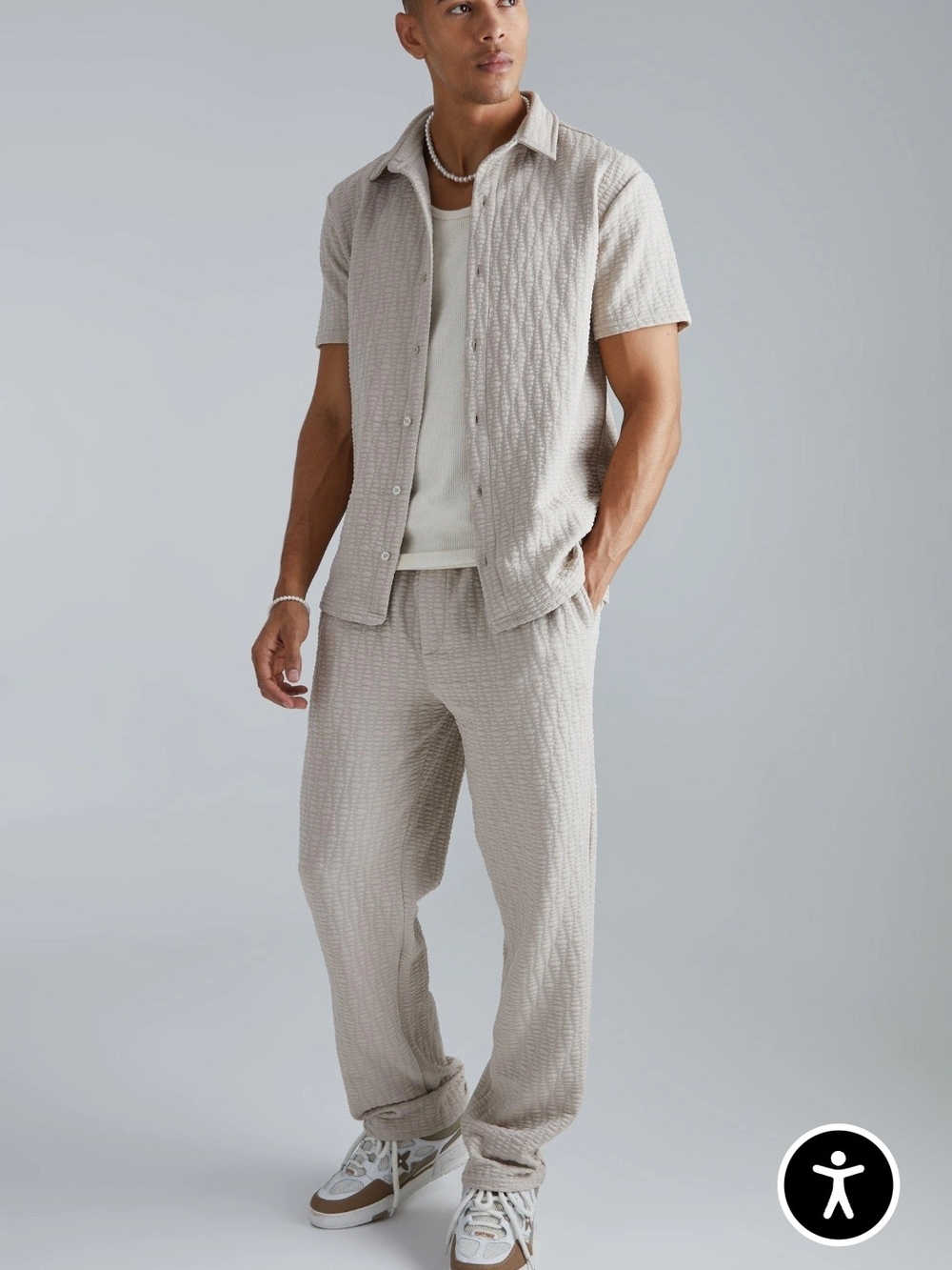 Men's Short-Sleeve Textured Shirt and Pant Set in Light Beige